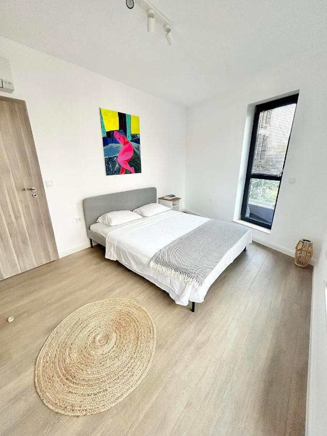 Smart Apartment Mir Varna Exterior foto